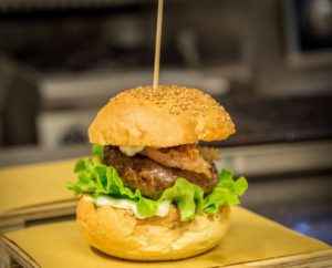 BaconBurger - Consegna a domicilio Saluzzo e dintorni: